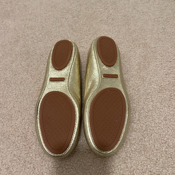 Size 7 EUC Tory Burch gold ballet flats. Elastic back, gold buckle detail. - Picture 2 of 3